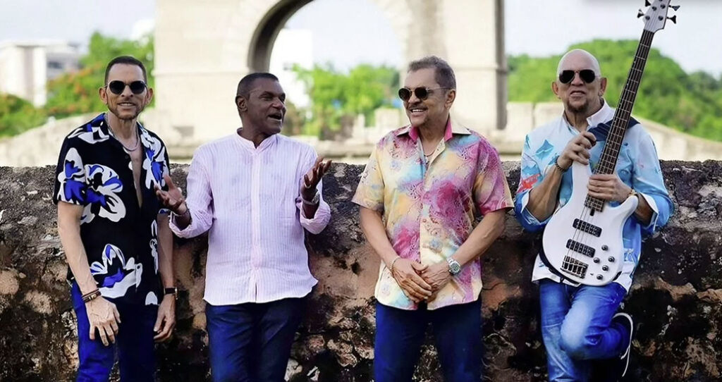 Jose Alberto El Canario y Los Hermanos Rosario